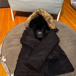 Aritzia Black Summit Parka Jacket with Faux Fur Hood